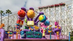 emotional whirlwind inside out disneyland intensamente Disneyland California