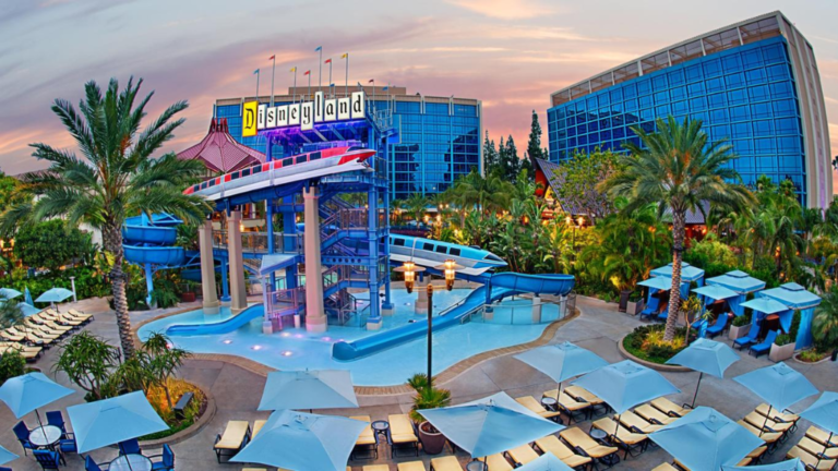 Ahorra hasta 25% en hoteles de Disneyland (Junio-Septiembre 2024)​